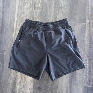 Men’s lululemon pace breaker linerless shorts size M